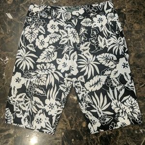 EUC Ralph Lauren active black and white bermuda